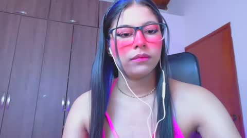 Snapshot of xallysonx_ chatting on 07.26.26 XALLYSONX online show from 07.26.26
