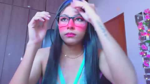 Snapshot of xallysonx_ chatting on 07.28.26 XALLYSONX online show from 07.28.26