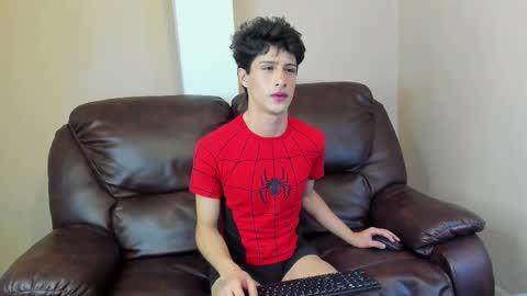 Snapshot of xam_collen chatting on 01.13.26 xam_collen online show from 01.13.26