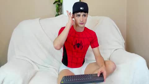 Snapshot of xam_collen chatting on 02.23.26 xam_collen online show from 02.23.26