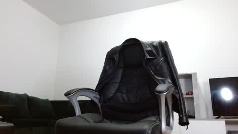 Snapshot of xandeer_steel chatting on 01.22.25 Master Xandeer online show from 01.22.25