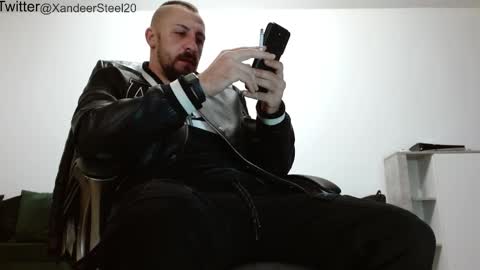 Snapshot of xandeer_steel chatting on 10.29.25 Master Xandeer online show from 10.29.25