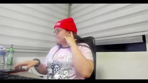 xander_taylor_ online show from 10.17.25