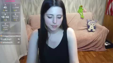Snapshot of xangel1babyx chatting on 06.11.26 Cassie online show from 06.11.26