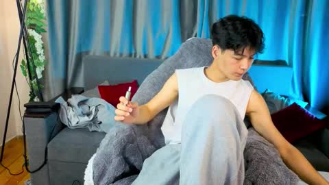 Snapshot of xannell chatting on 01.12.26 Elvin online show from 01.12.26