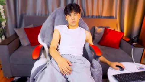 Snapshot of xannell chatting on 01.14.26 Elvin online show from 01.14.26