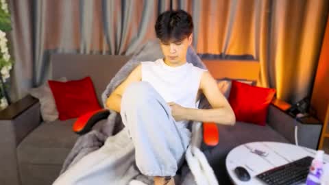 Snapshot of xannell chatting on 01.15.26 Elvin online show from 01.15.26