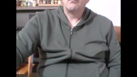 Snapshot of xaramanu chatting on 12.29.24 xaramanu online show from 12.29.24