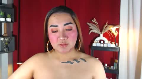 Nira   NOT INTO CHEAP GUYS  online show from 09.10.25