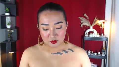 Nira   NOT INTO CHEAP GUYS  online show from 10.16.25