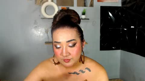 Nira   NOT INTO CHEAP GUYS  online show from 07.14.26