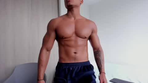 Snapshot of xavier_colleman chatting on 01.27.25 Xavier online show from 01.27.25