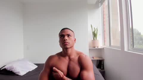 Snapshot of xavier_colleman chatting on 02.04.25 Xavier online show from 02.04.25