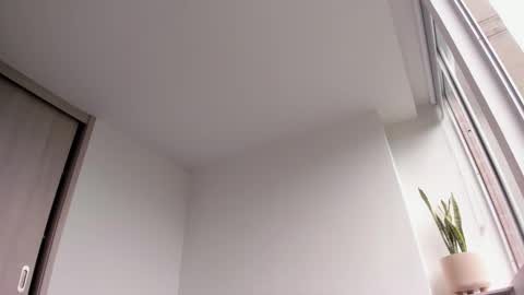 Snapshot of xavier_colleman chatting on 02.07.25 Xavier online show from 02.07.25