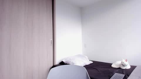 Snapshot of xavier_colleman chatting on 03.04.25 Xavier online show from 03.04.25