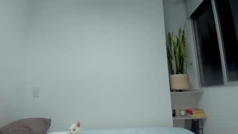 Snapshot of xavier_colleman chatting on 09.28.25 Xavier online show from 09.28.25