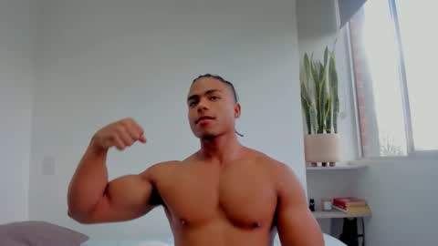 Snapshot of xavier_colleman chatting on 09.28.25 Xavier online show from 09.28.25