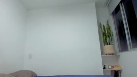 Snapshot of xavier_colleman chatting on 09.29.25 Xavier online show from 09.29.25