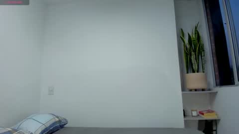 Snapshot of xavier_colleman chatting on 10.12.25 Xavier online show from 10.12.25