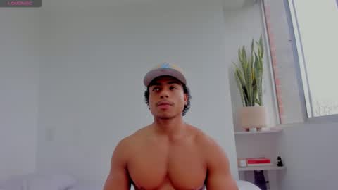 Snapshot of xavier_colleman chatting on 10.26.25 Xavier online show from 10.26.25