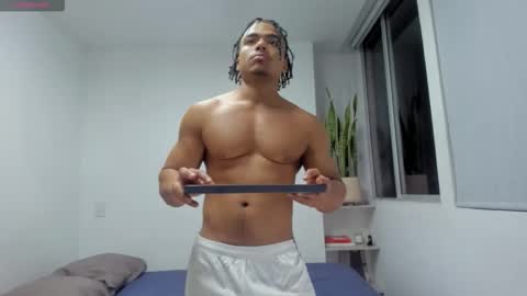 Snapshot of xavier_colleman chatting on 11.22.25 Xavier online show from 11.22.25