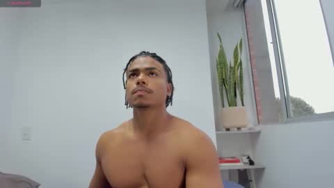 Snapshot of xavier_colleman chatting on 11.23.25 Xavier online show from 11.23.25