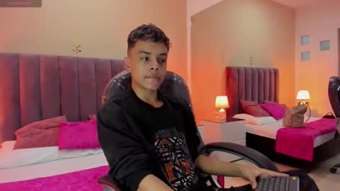 xavier fox   online show from 02.22.26