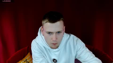 xavier_night81 online show from 10.23.25