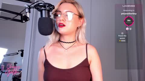 Cherry Goth online show from 02.07.25