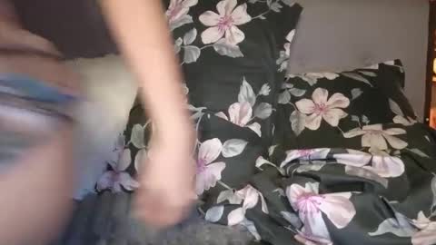 Snapshot of xcinqkuhx chatting on 03.04.25 natt online show from 03.04.25