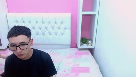 xcoupleplayxx online show from 04.24.26