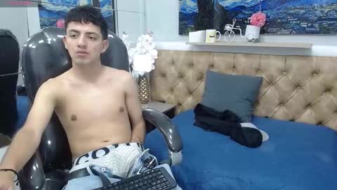 Snapshot of xebastwink chatting on 02.12.26 xebastwink online show from 02.12.26