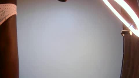 xeenah online show from 11.17.25