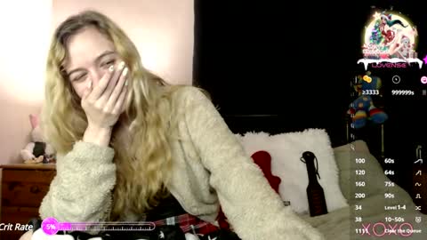 Snapshot of xelliee_rosex chatting on 01.08.25 EllieeRose online show from 01.08.25