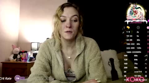 Snapshot of xelliee_rosex chatting on 01.12.25 EllieeRose online show from 01.12.25