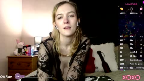 Snapshot of xelliee_rosex chatting on 01.28.25 EllieeRose online show from 01.28.25