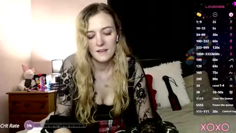 Snapshot of xelliee_rosex chatting on 02.10.25 EllieeRose online show from 02.10.25