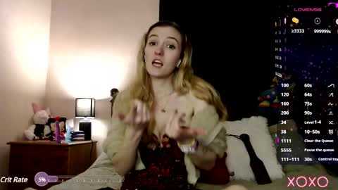 Snapshot of xelliee_rosex chatting on 02.18.25 EllieeRose online show from 02.18.25