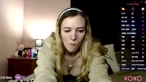 Snapshot of xelliee_rosex chatting on 02.19.25 EllieeRose online show from 02.19.25