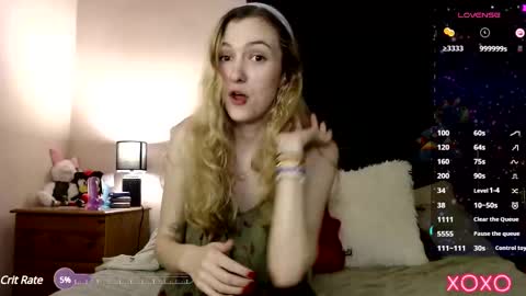 Snapshot of xelliee_rosex chatting on 02.24.25 EllieeRose online show from 02.24.25