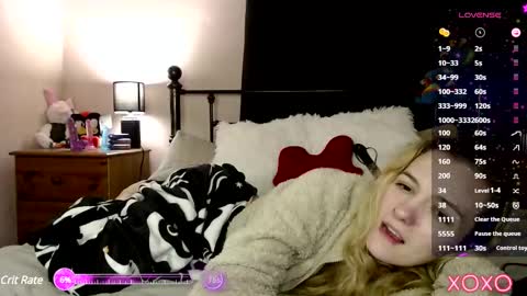 Snapshot of xelliee_rosex chatting on 03.01.25 EllieeRose online show from 03.01.25