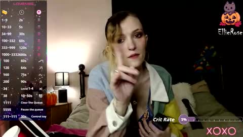 Snapshot of xelliee_rosex chatting on 10.31.25 EllieeRose online show from 10.31.25
