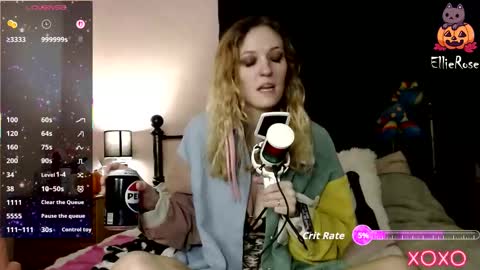 Snapshot of xelliee_rosex chatting on 11.06.25 EllieeRose online show from 11.06.25