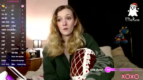 Snapshot of xelliee_rosex chatting on 12.04.25 EllieeRose online show from 12.04.25