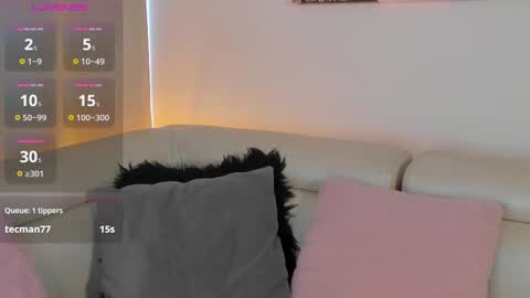 xena_bush online show from 09.17.25