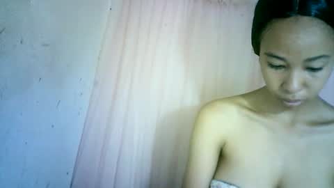 xenna610827 online show from 01.28.25