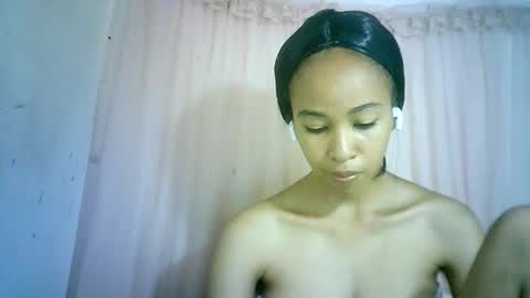 xenna610827 online show from 01.29.25