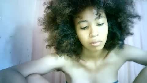 xenna610827 online show from 02.03.25