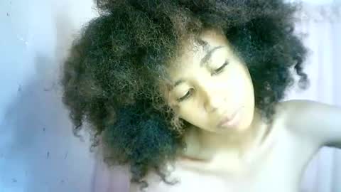 xenna610827 online show from 02.04.25