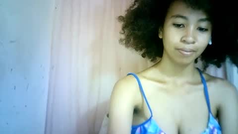 xenna610827 online show from 02.07.25